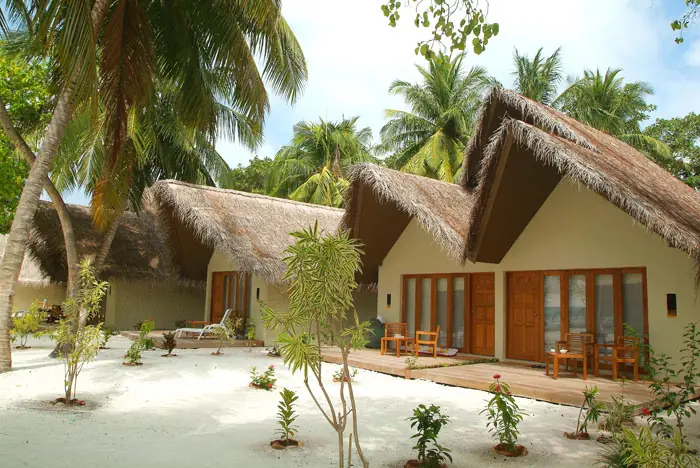Adaaran Select Hudhuranfushi — Villa (Foto 3 von 8)
