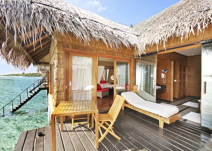Adaaran Select Hudhuranfushi — Villa (Foto 4 von 8)