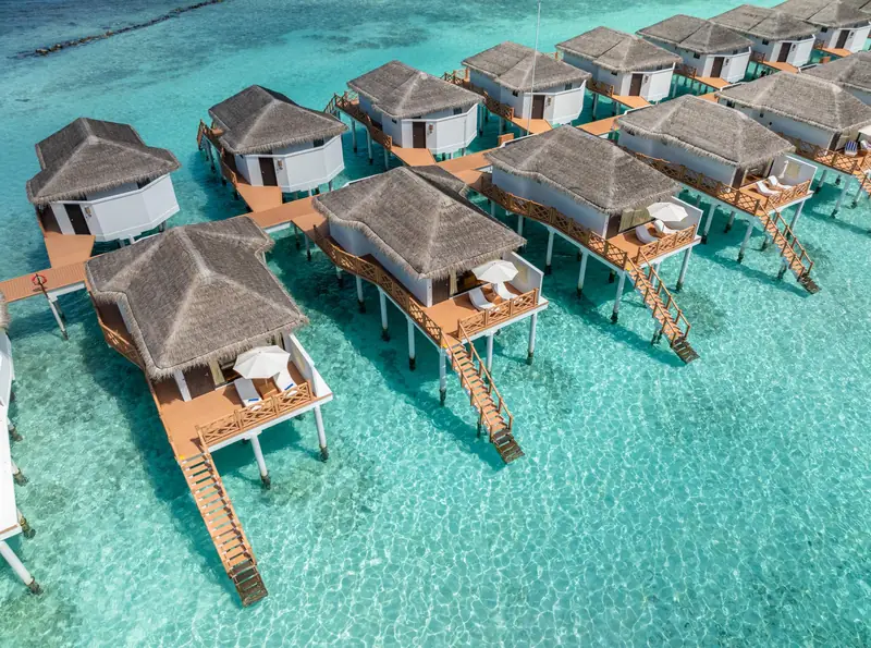 Angaga Island Resort and Spa — 水上别墅 (第2张,共8张)