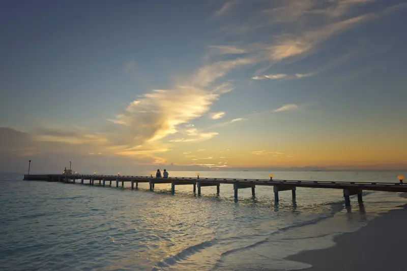 Angaga Island Resort and Spa — 日落 (第7张,共8张)