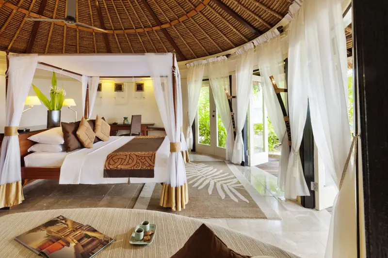 Banyan Tree Vabbinfaru — intérieur de villa (photo 3 sur 8)