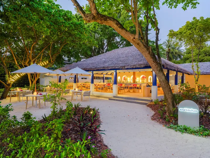 Eri Maldives — Restaurant (Foto 4 von 8)