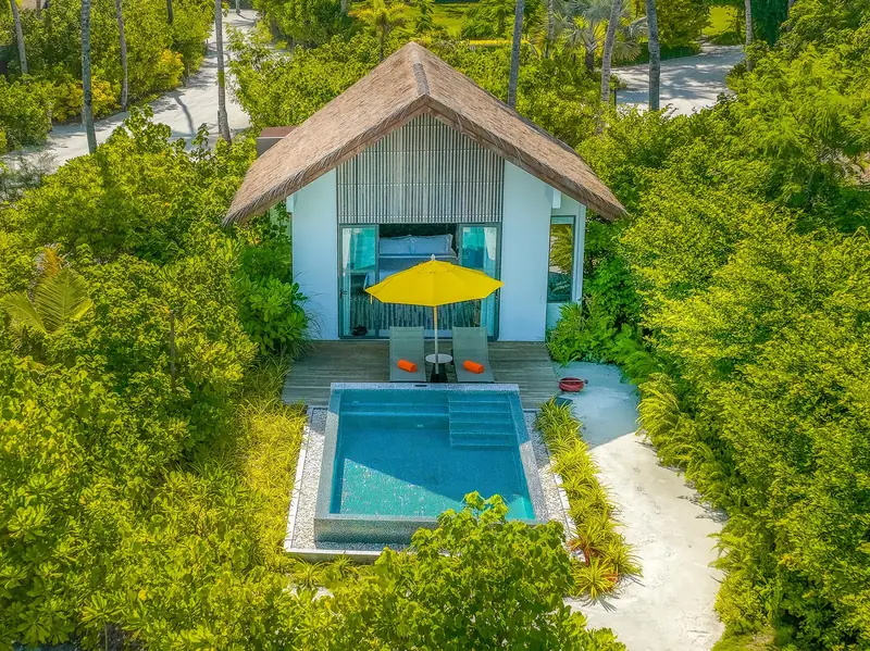 Hard Rock Hotel Maldives — Pool (Foto 4 von 8)