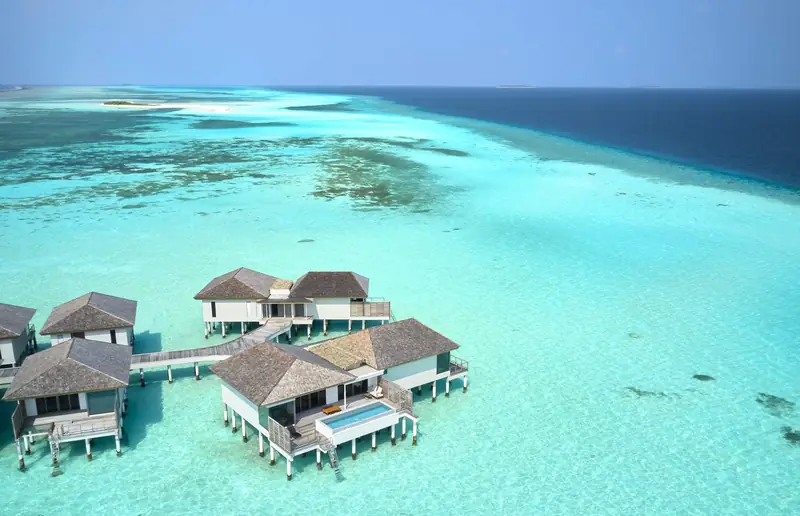 Le Meridien Maldives Resort and Spa — ville sull'acqua (foto 2 di 8)