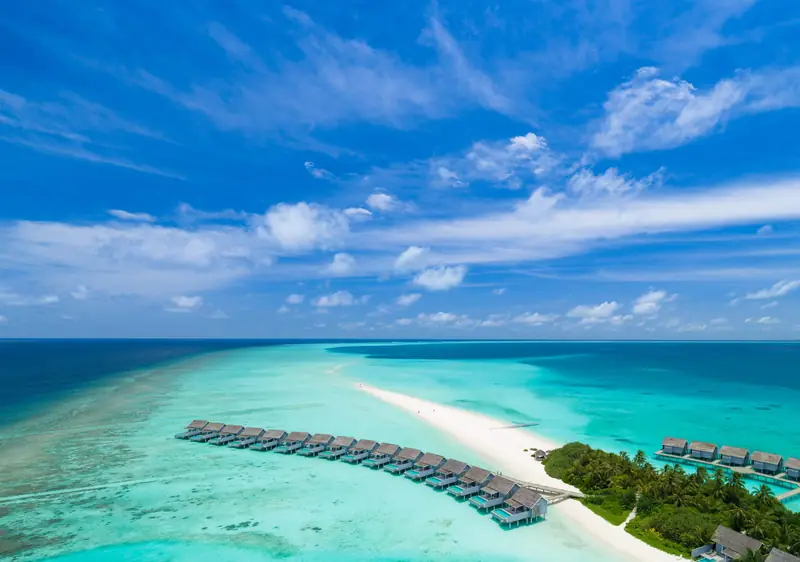 Niva Kuramathi Maldives — aerial view (photo 1 of 8)