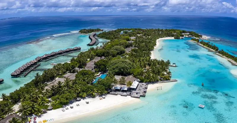 Sheraton Maldives Full Moon Resort & Spa — Luftaufnahme (Foto 1 von 8)