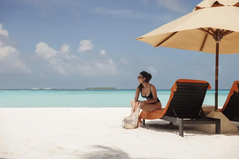 Sheraton Maldives Full Moon Resort & Spa — Strand (Foto 7 von 8)