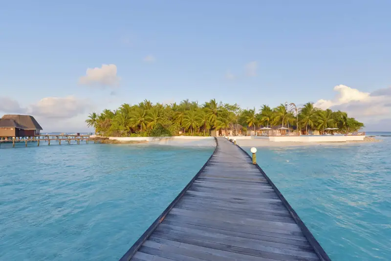 Thulhagiri Island Resort & Spa — Steg (Foto 6 von 8)